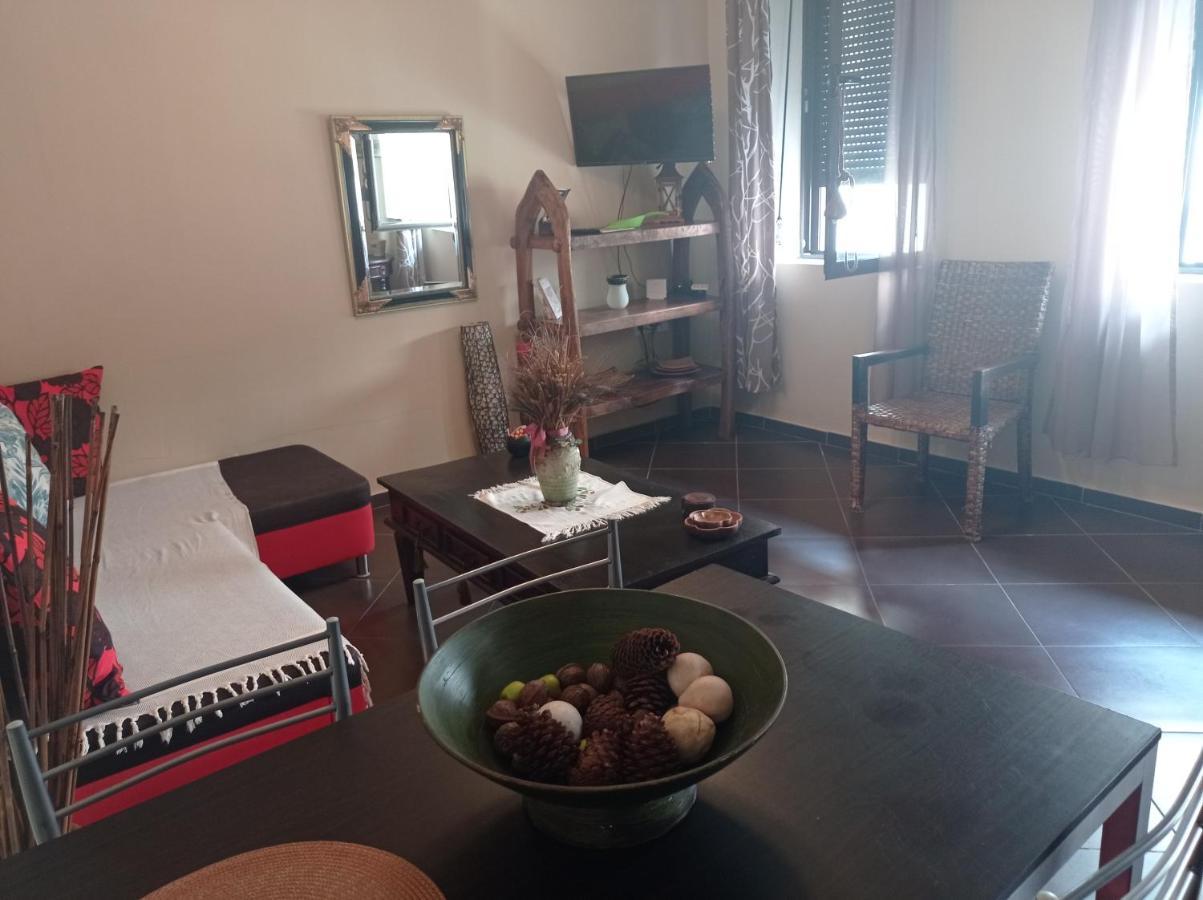 Cozy Apartment Alexandros Near Aqueduct 卡瓦拉 外观 照片