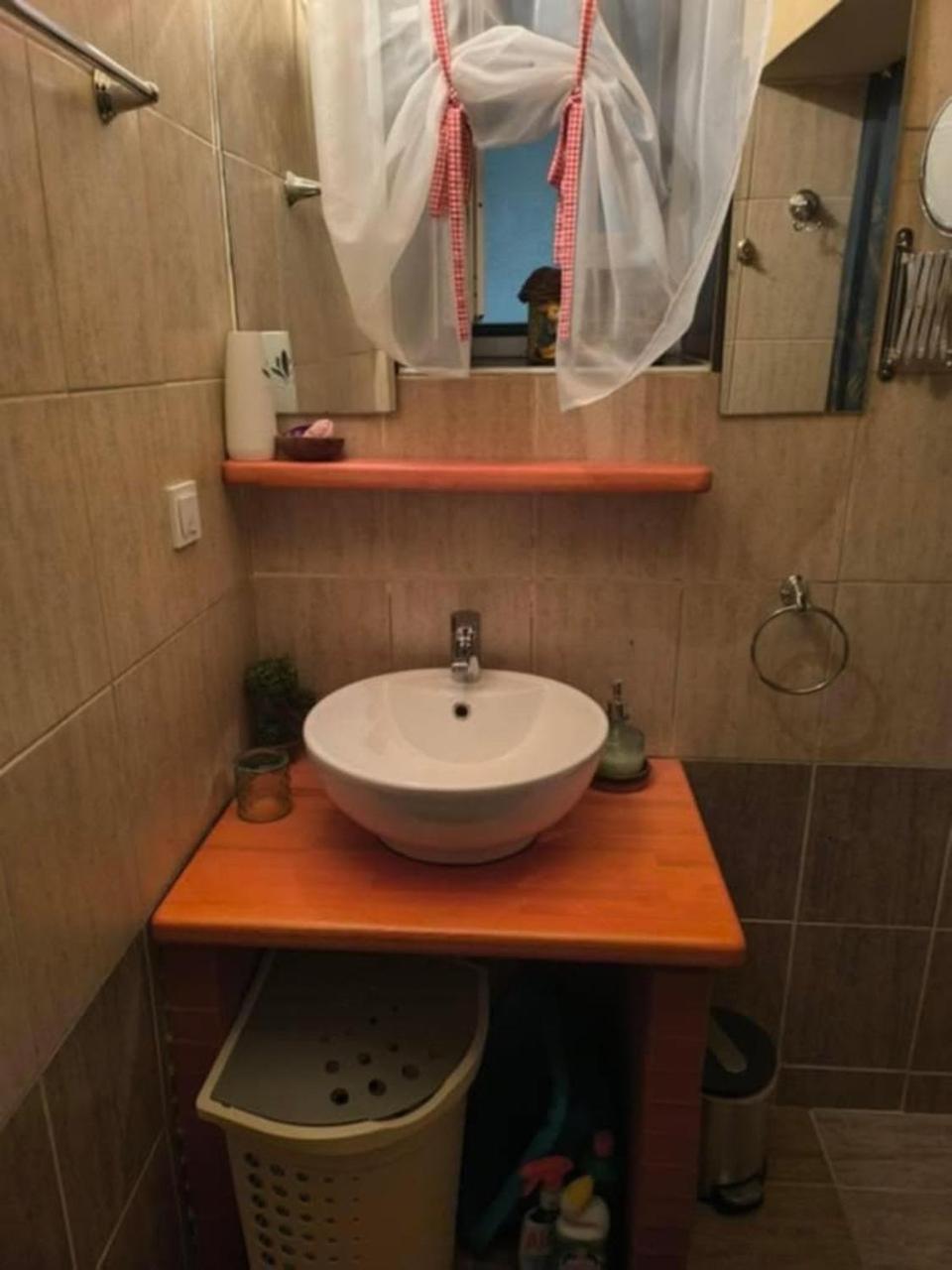 Cozy Apartment Alexandros Near Aqueduct 卡瓦拉 外观 照片